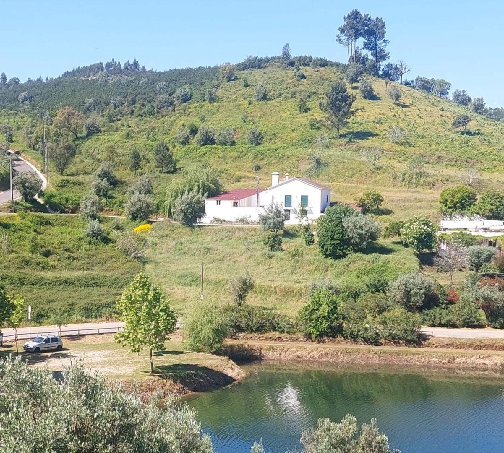 Aldeia Do Mato Guesthouse エクステリア 写真